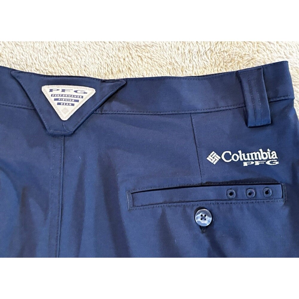 Columbia Sportswear PFG Blue Bermuda Shorts Men's Size 32 10" Inseam Pockets